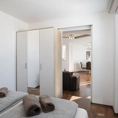 Emilia Apartmán